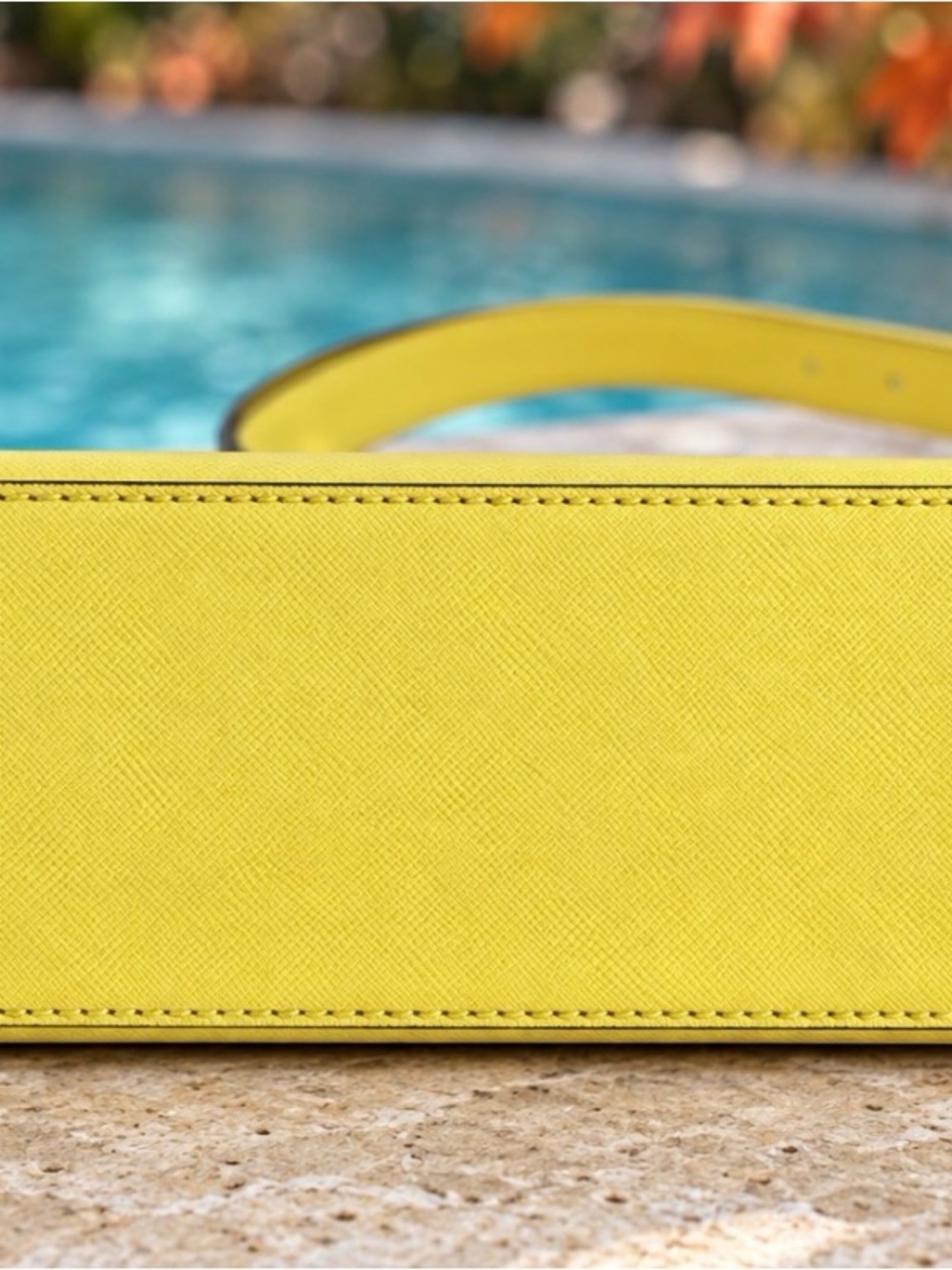 kate spade bright yellow crossbody bag - Picture 3 of 4